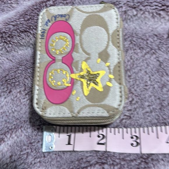 NWT Coach Triple Pill Case - Picture 7 of 14